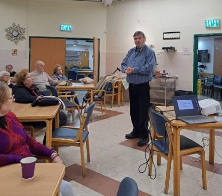 Charla de Mario Sinai