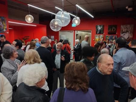 Exposicion de pintura de los alumnos de Edgardo Silbermins con el auspicio
              de la Embajada de Panamá