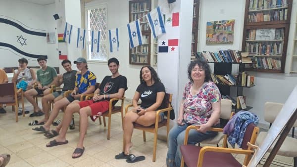 En la filial Haifa