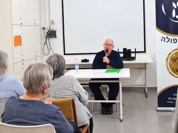 David Tacher Romano compartió una interesante charla con los socios