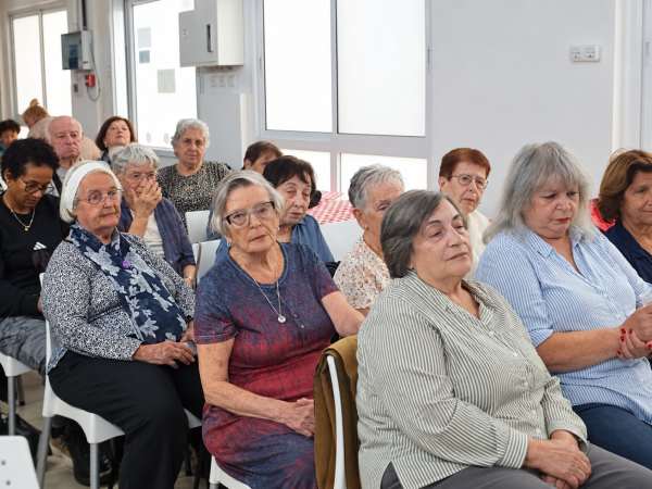 David Tacher Romano compartió una interesante charla con los socios