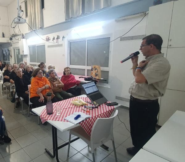 Disertación de Sergio Goldstein director de la Sojnut para América Latina